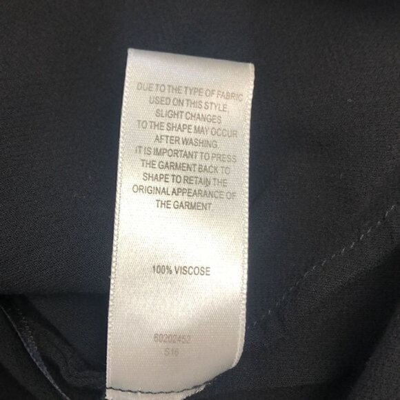 Witchery Black Sleeveless Blouse V-Neck Round Hem Pleated Tunic Tank Top 8 - Picture 10 of 11